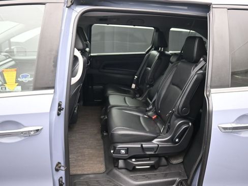 Used 2023 Honda Odyssey Touring image 31