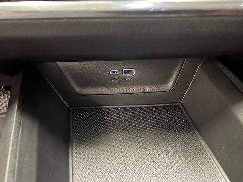 New 2026 Chevrolet Equinox RS AWD/4WD image 45