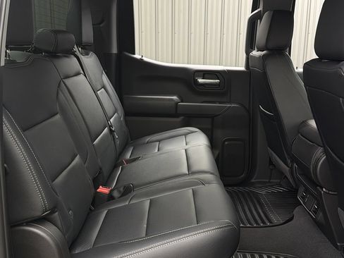 Used 2026 Chevrolet Silverado 1500 Custom Trail Boss w/ LPO, Dark Essentials Package AWD/4WD image 37