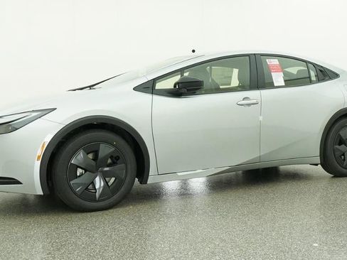 New 2026 Toyota Prius Plug-In Hybrid image 18