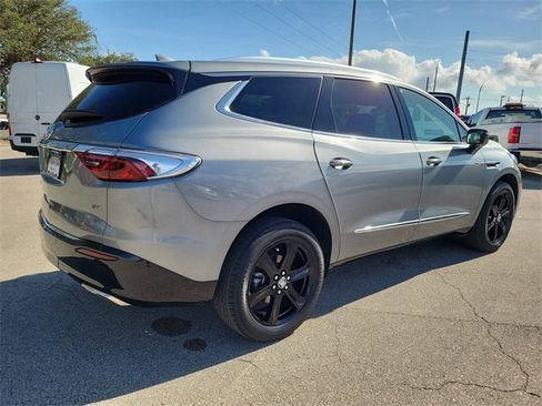 Certified 2023 Buick Enclave Essence w/ Sport Touring Edition image 4