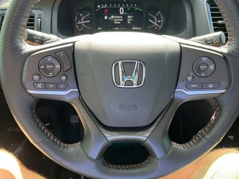 Certified 2024 Honda Passport TrailSport image 23