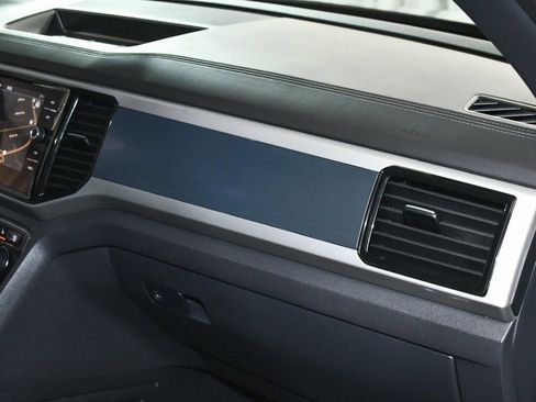 Used 2021 Volkswagen Atlas Cross Sport SEL R-Line image 56