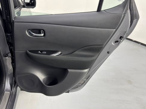 Used 2024 Nissan Leaf SV Plus image 39