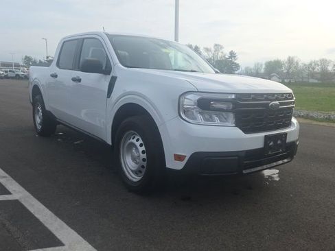 Used 2022 Ford Maverick XL image 1
