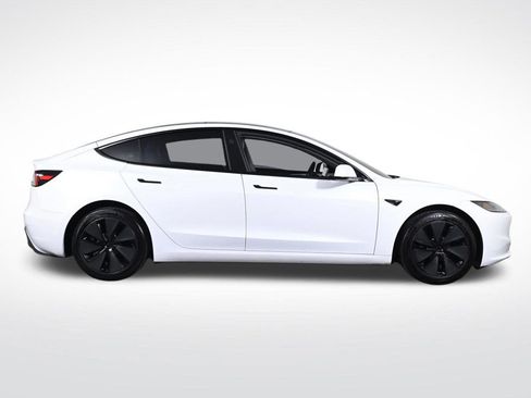 Used 2024 Tesla Model 3 image 6