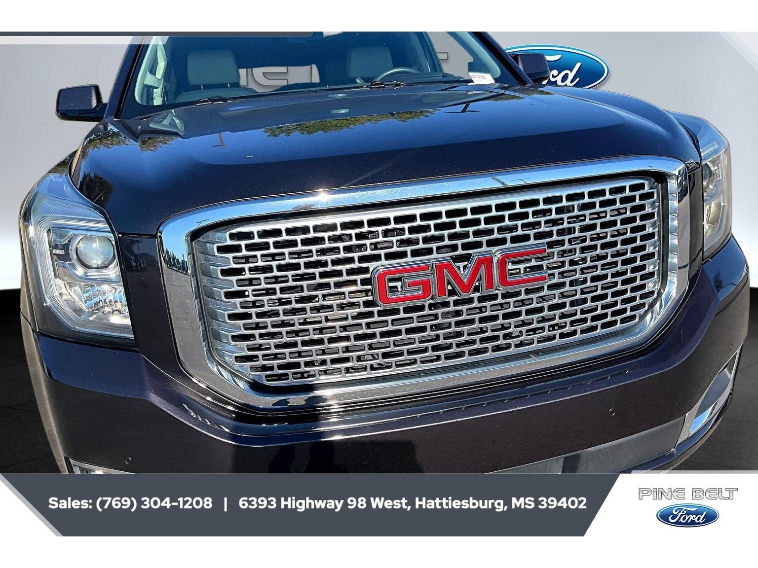 Used 2017 GMC Yukon Denali w/ Open Road Package RWD image 22