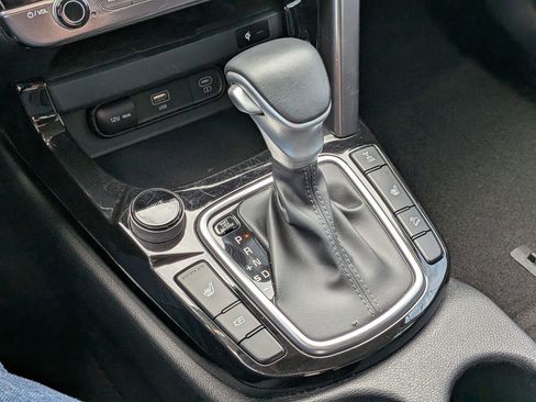 Used 2024 Kia Seltos EX AWD/4WD image 22