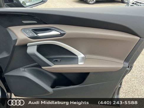 Used 2025 Audi Q5 Premium Plus w/ Premium Plus AWD/4WD image 20