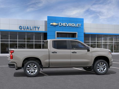 New 2026 Chevrolet Silverado 1500 Custom RWD image 29