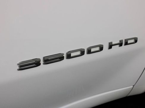 Used 2023 GMC Sierra 3500 SLE w/ SLE Convenience Package AWD/4WD image 12