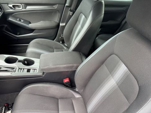 Used 2024 Honda Civic Sport image 17
