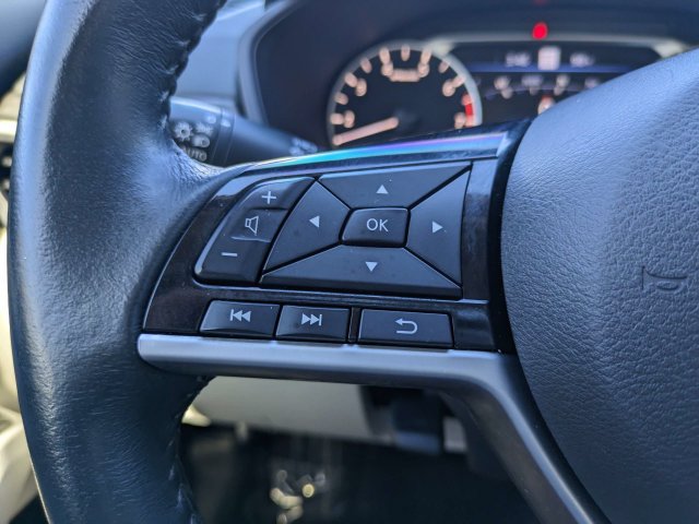 Used 2023 Nissan Altima 2.5 SV w/ SV Premium Package FWD image 23