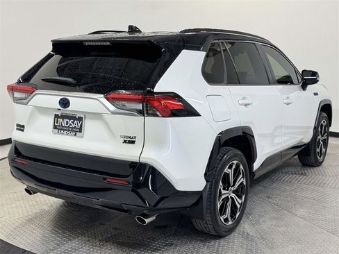 Used 2022 Toyota RAV4 XSE w/ Weather Package image 7