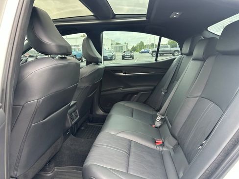 Certified 2025 Toyota Camry XSE w/ Premium Plus Package FWD image 31