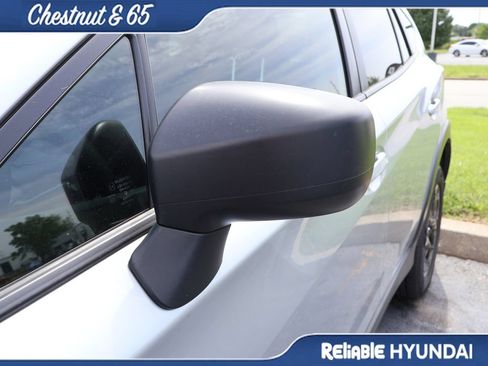 Used 2022 Subaru Crosstrek 2.0i AWD/4WD image 13