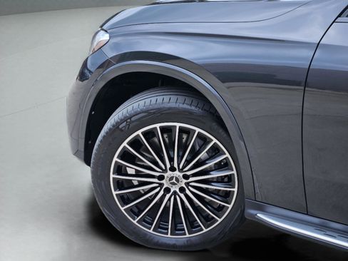 Certified 2025 Mercedes-Benz GLC 300 4MATIC image 24