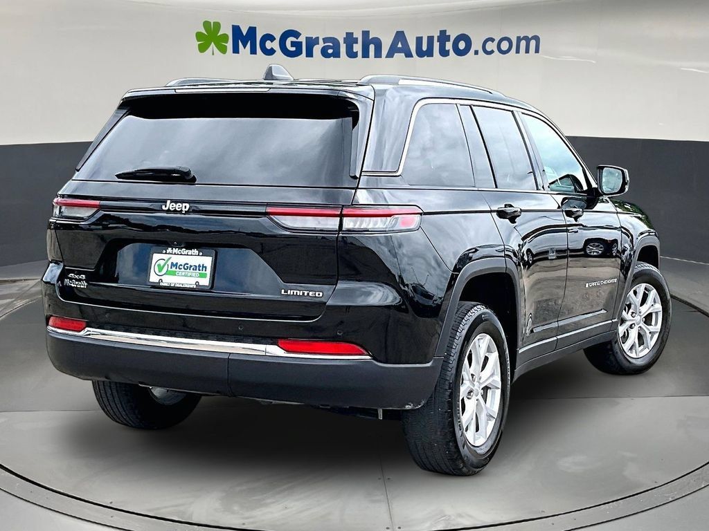 Used 2023 Jeep Grand Cherokee Limited AWD/4WD image 7
