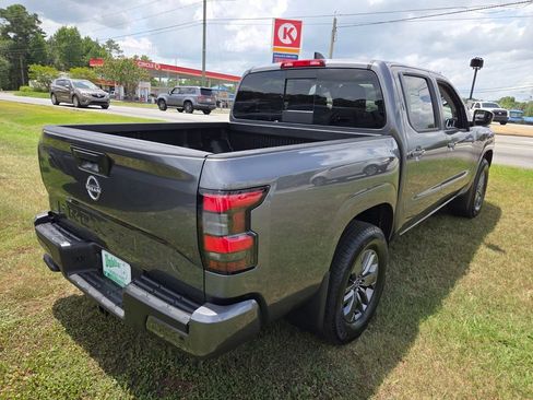 New 2026 Nissan Frontier SV w/ Tow Package RWD image 10
