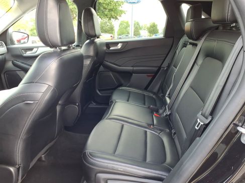 Used 2025 Ford Escape Platinum AWD/4WD image 6