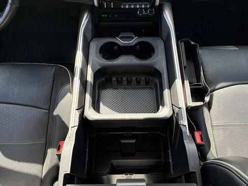 Used 2019 RAM 3500 Laramie AWD/4WD image 25
