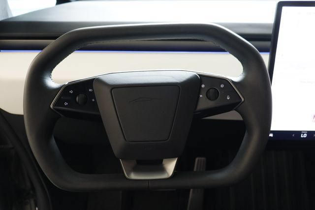 Used 2024 Tesla Cybertruck AWD Crew Cab image 13