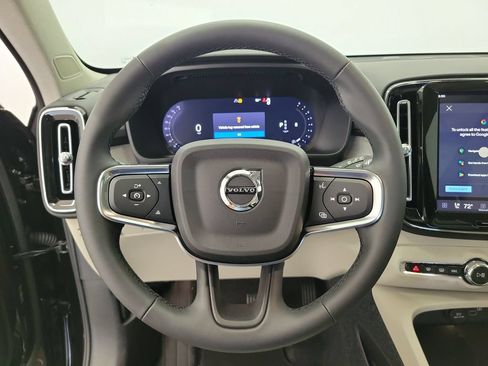 New 2026 Volvo XC40 B5 Ultra w/ Protection Package Premier AWD/4WD image 23