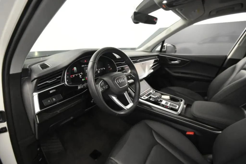 Used 2021 Audi Q7 3.0T Premium Plus w/ Premium Plus Package AWD/4WD image 41