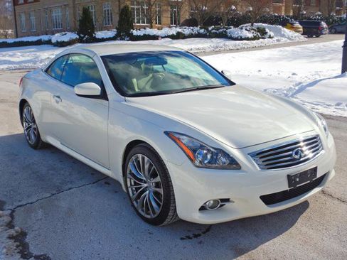Used 2013 INFINITI G37 Base w/ Premium Pkg image 3