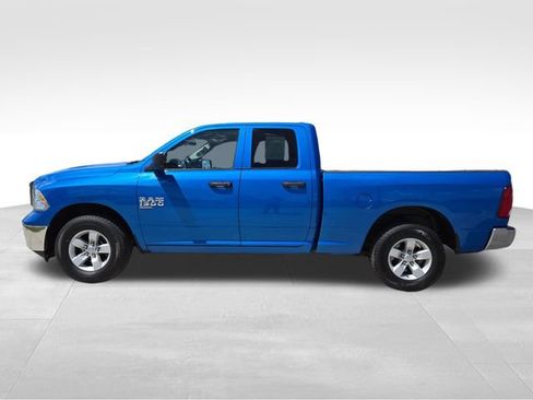Used 2024 RAM 1500 Classic SLT AWD/4WD image 11