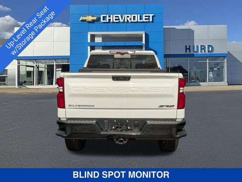 Used 2023 Chevrolet Silverado 1500 ZR2 w/ Technology Package image 5