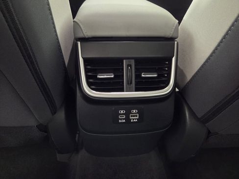 Used 2024 Subaru Legacy Premium AWD/4WD image 25