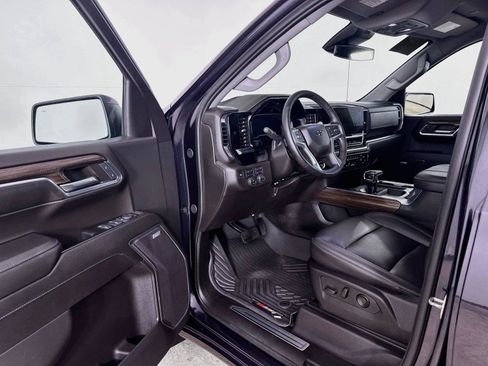 Used 2024 Chevrolet Silverado 1500 RST w/ RST All Star Premium Package AWD/4WD image 3