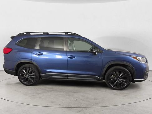 Used 2022 Subaru Ascent Onyx Edition AWD/4WD image 4