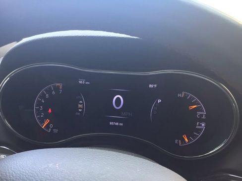 Used 2019 Jeep Grand Cherokee Trailhawk w/ Trailhawk Luxury Group image 10