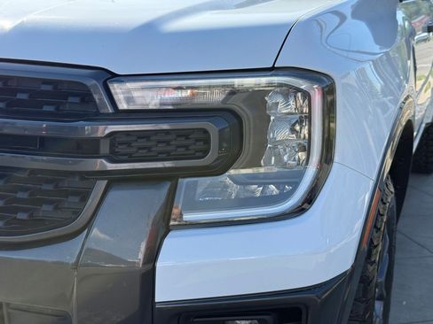 Used 2024 Ford Ranger XLT w/ Trailer Tow Package AWD/4WD image 12