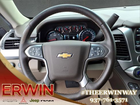 Used 2019 Chevrolet Suburban Premier AWD/4WD image 17