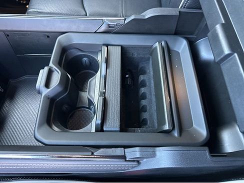 Used 2022 RAM 3500 Limited image 31