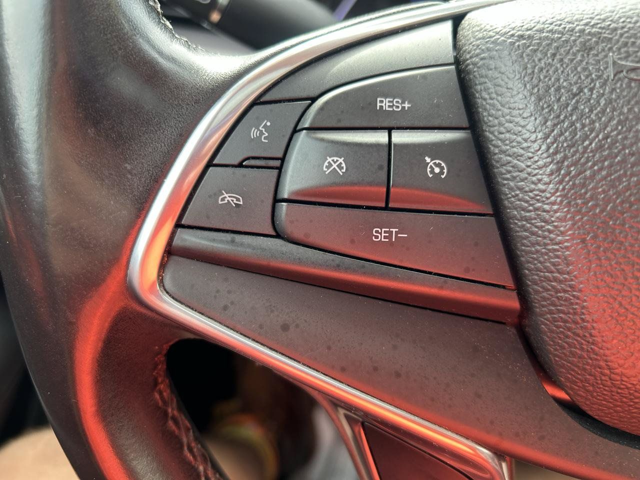 Used 2017 Cadillac XT5 Premium Luxury AWD/4WD image 19
