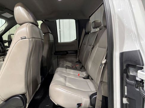 Used 2019 Ford F250 XL w/ Power Equipment Group AWD/4WD image 13