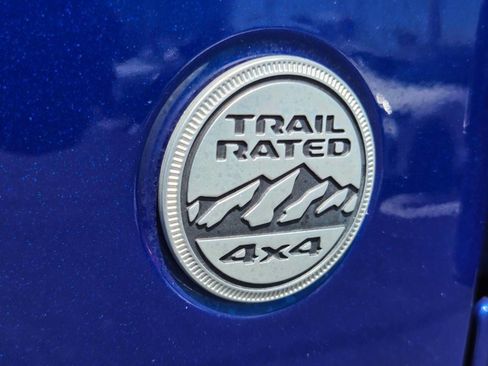 Used 2020 Jeep Wrangler Sport AWD/4WD image 11