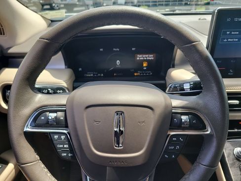 Used 2023 Lincoln Nautilus FWD w/ Premium Package image 26