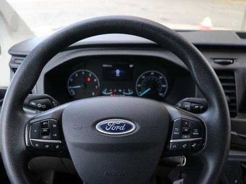 Used 2022 Ford Transit 350 XLT image 18