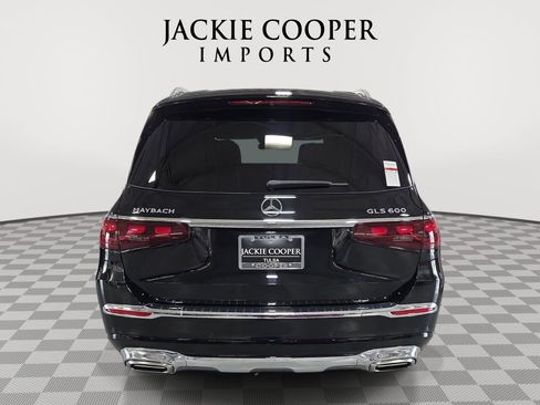 Used 2024 Mercedes-Benz Maybach GLS 600 4MATIC image 6