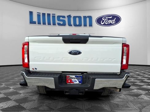 Used 2024 Ford F350 XL w/ XL Chrome Package image 3