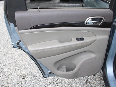 Used 2012 Jeep Grand Cherokee Laredo image 20