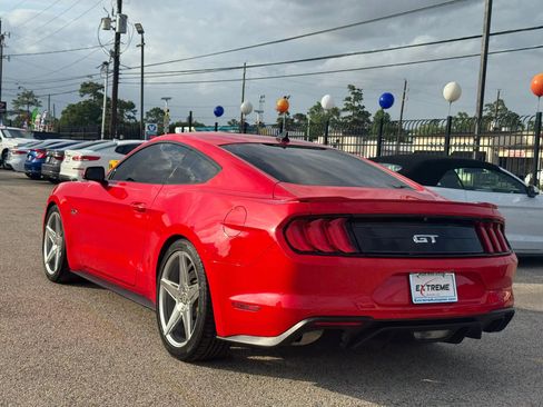 Used 2020 Ford Mustang GT Premium RWD image 8