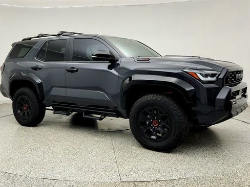 Used 2025 Toyota 4Runner TRD Pro AWD/4WD image 3