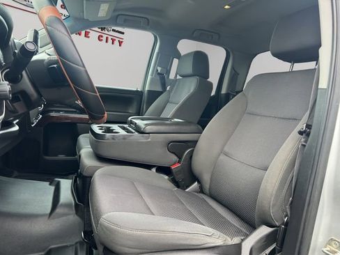 Used 2018 GMC Sierra 2500 SLE image 11