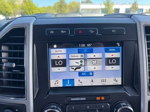 Used 2019 Ford F250 Lariat w/ Lariat Value Package AWD/4WD image 23